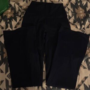 Navy High-Waisted flare Leggings